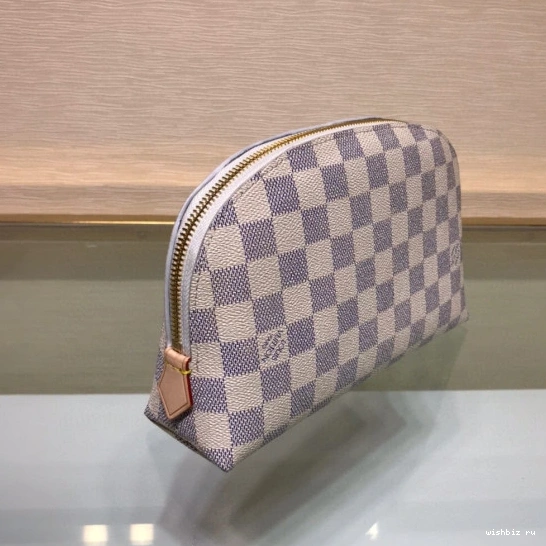 WIS POUCH VUITTON LOUIS GM COSMETIC 1030